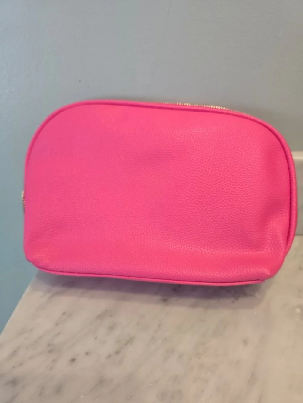 NWOT Neiman Marcus Organized Cosmetic Bag